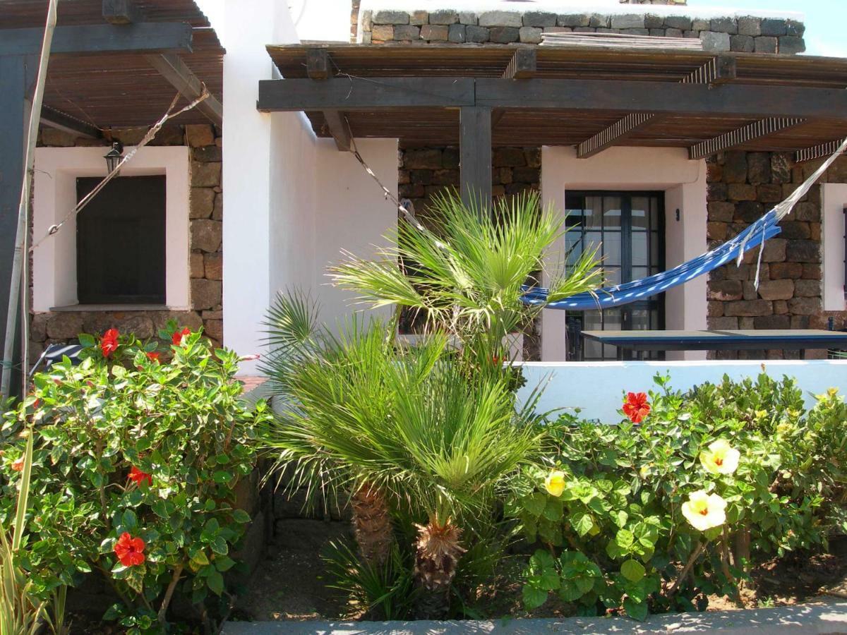 Dammuso Cappero Villa Kamma Exterior photo